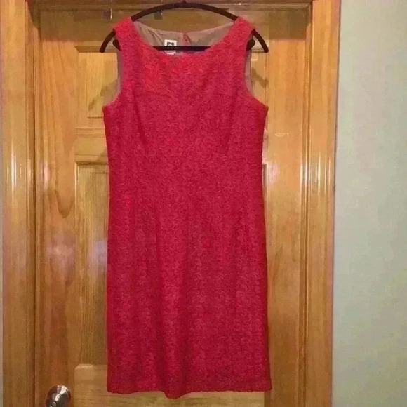 Anne Klein Dress Red Women’s Size 14 Floral Lace Overlay Sheath - Picture 1 of 5